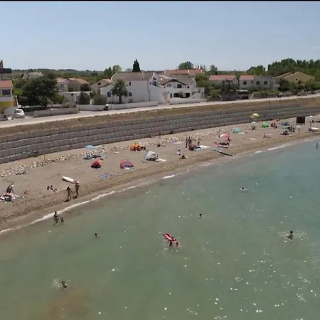 アパート Legac 1 ニン